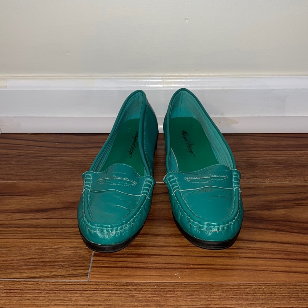 emerald green loafers